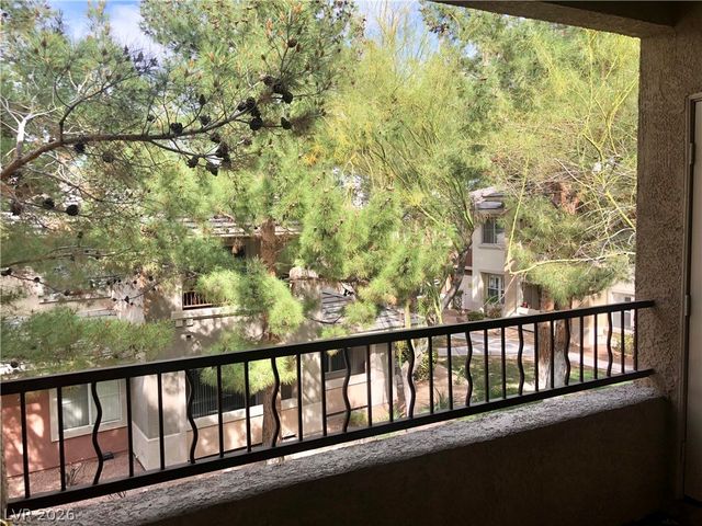 1004 DUCKHORN Court 201, Las Vegas, NV 89144