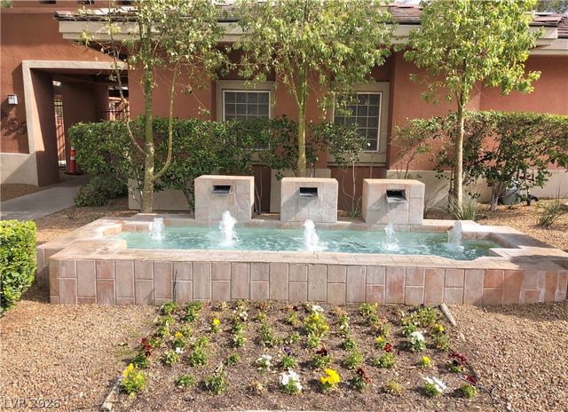 1004 DUCKHORN Court 201, Las Vegas, NV 89144