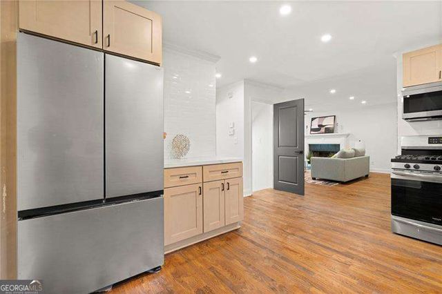 560 Flowering Trail, Grayson, GA 30017