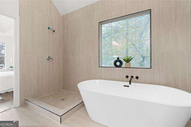 560 Flowering Trail, Grayson, GA 30017