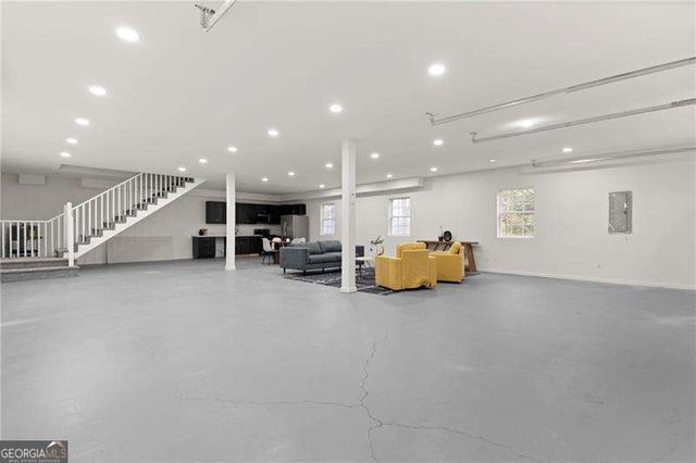 560 Flowering Trail, Grayson, GA 30017