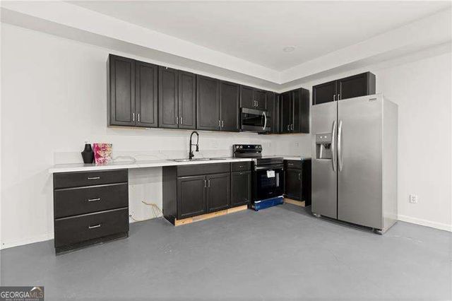 560 Flowering Trail, Grayson, GA 30017