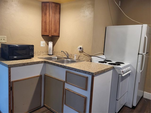 3092 CAMELOT DRIVE 3092, Haines City, FL 33844