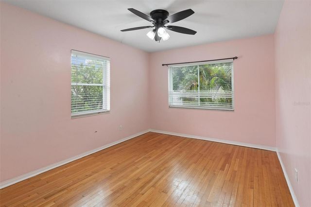 3712 30TH AVENUE N, St Petersburg, FL 33713