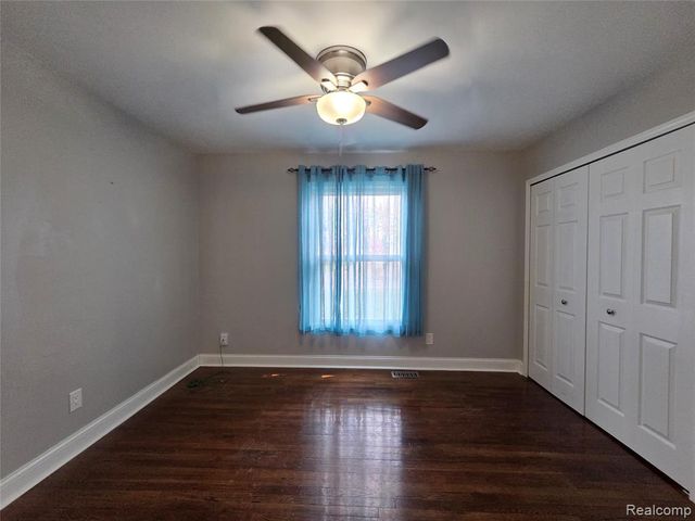 5372 Moceri Lane, Grand Blanc, MI 48439