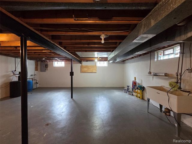 5372 Moceri Lane, Grand Blanc, MI 48439