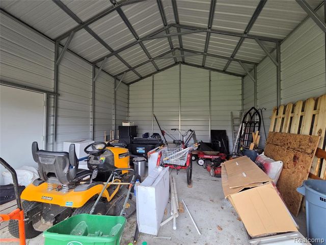 5372 Moceri Lane, Grand Blanc, MI 48439