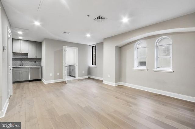 222 W RITTENHOUSE SQ #1504, Philadelphia, PA 19103