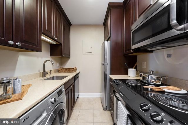 222 W RITTENHOUSE SQ #1504, Philadelphia, PA 19103