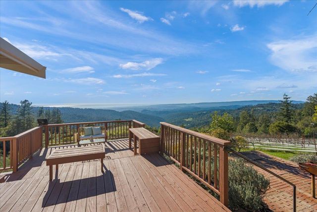 27200 Loma Prieta Way, Los Gatos, CA 95033