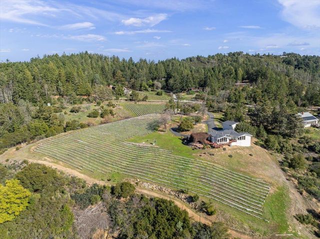 27200 Loma Prieta Way, Los Gatos, CA 95033