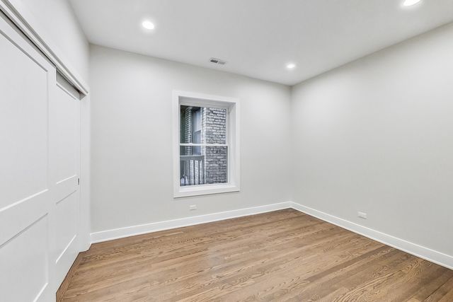 6527 N Newgard Avenue 2, Chicago, IL 60626