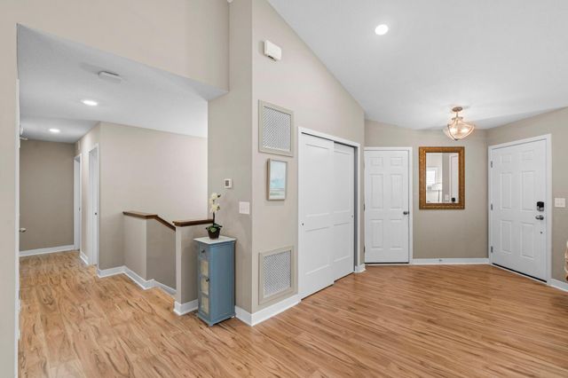 1515 138th Street E, Rosemount, MN 55068