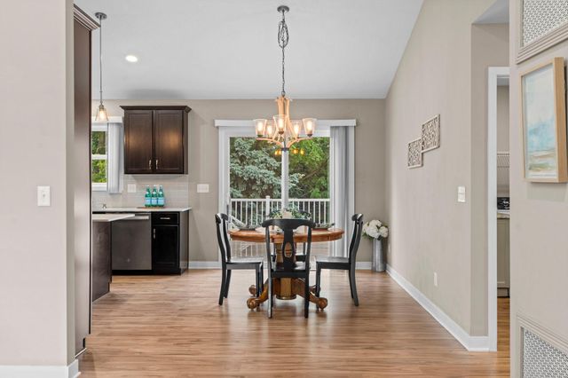 1515 138th Street E, Rosemount, MN 55068