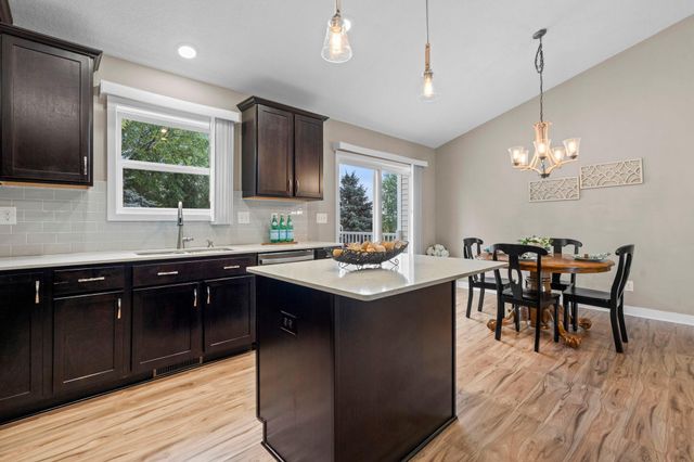 1515 138th Street E, Rosemount, MN 55068