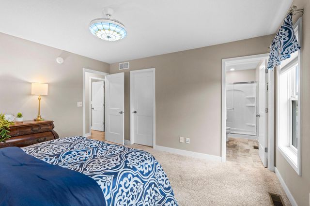 1515 138th Street E, Rosemount, MN 55068