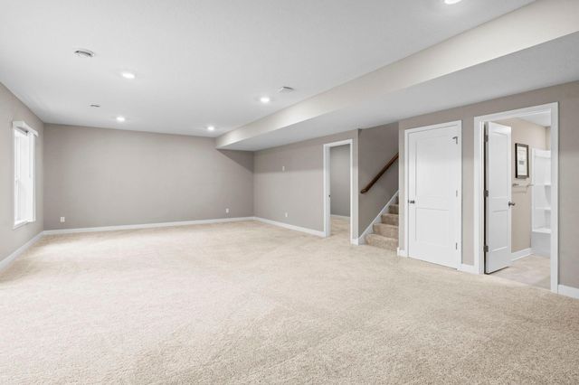 1515 138th Street E, Rosemount, MN 55068