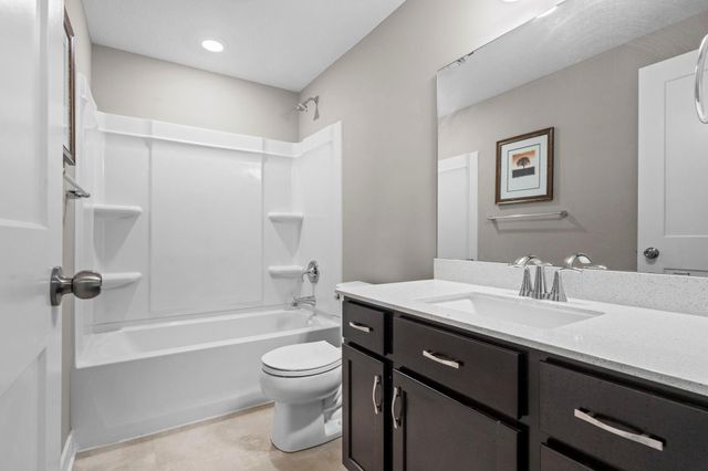 1515 138th Street E, Rosemount, MN 55068