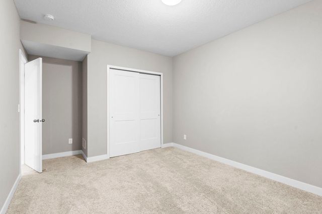 1515 138th Street E, Rosemount, MN 55068