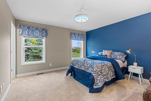 1515 138th Street E, Rosemount, MN 55068