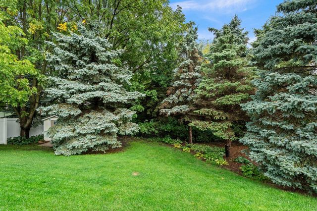 1515 138th Street E, Rosemount, MN 55068