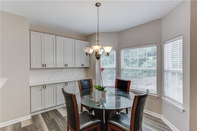 114 Farm Valley Drive, Canton, GA 30115