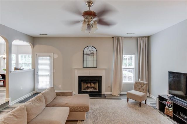 114 Farm Valley Drive, Canton, GA 30115
