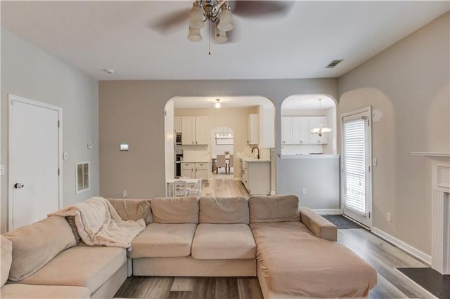 114 Farm Valley Drive, Canton, GA 30115