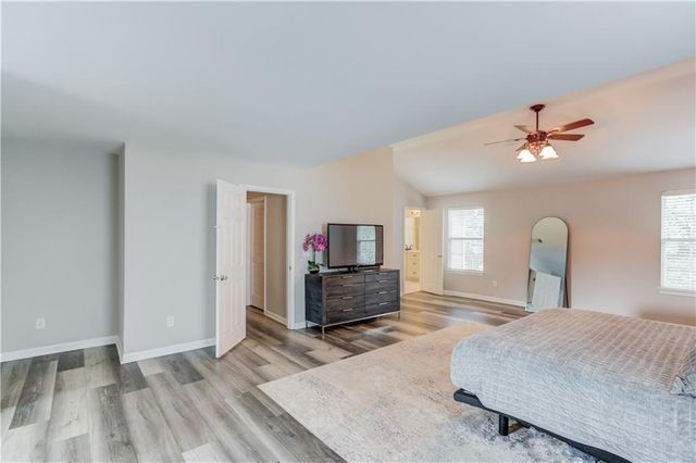 114 Farm Valley Drive, Canton, GA 30115