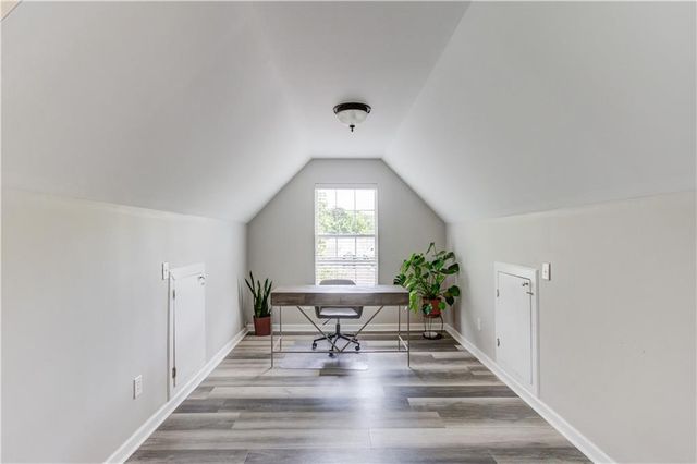 114 Farm Valley Drive, Canton, GA 30115