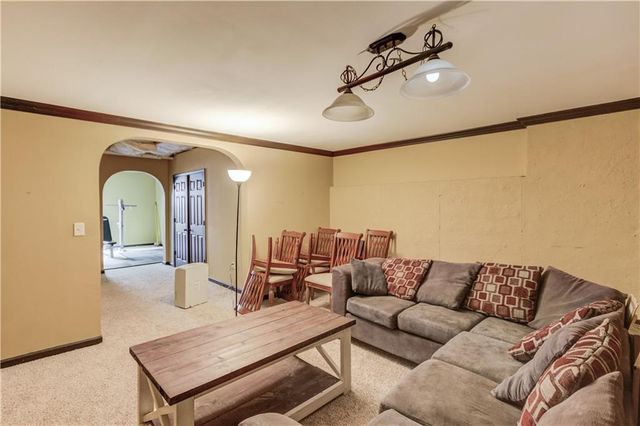 114 Farm Valley Drive, Canton, GA 30115