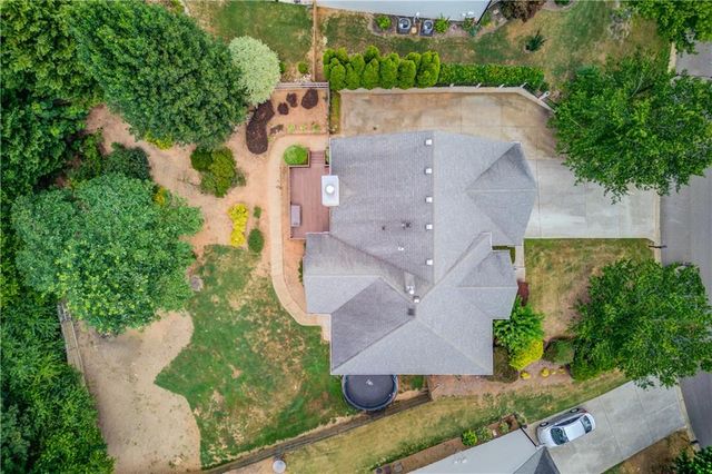 114 Farm Valley Drive, Canton, GA 30115