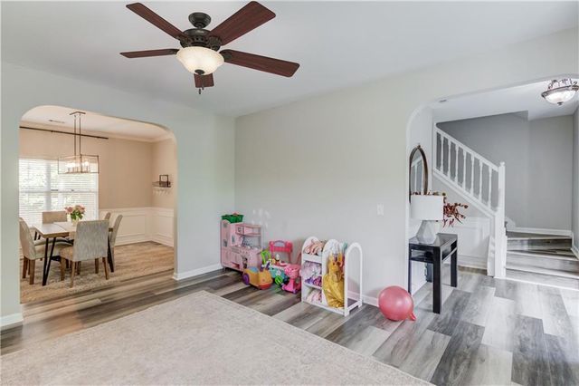 114 Farm Valley Drive, Canton, GA 30115
