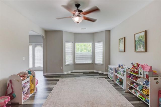 114 Farm Valley Drive, Canton, GA 30115