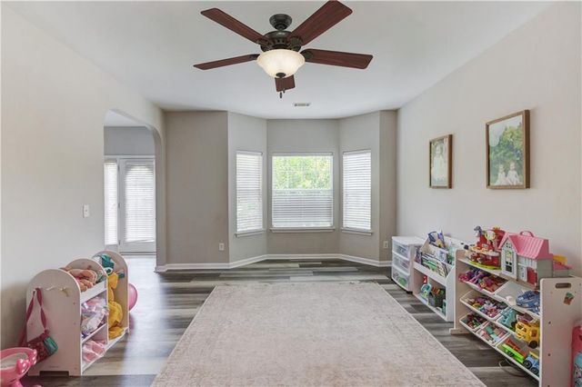 114 Farm Valley Drive, Canton, GA 30115