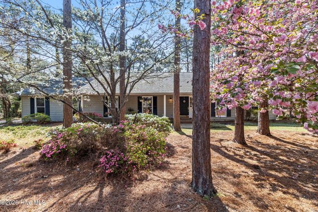 150 Pebble Beach Place, Southern Pines, NC 28387