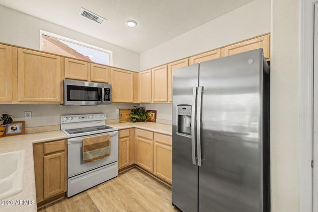 16203 W DESERT CANYON Drive, Surprise, AZ 85374