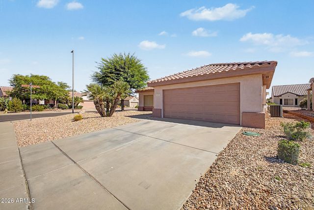 16203 W DESERT CANYON Drive, Surprise, AZ 85374