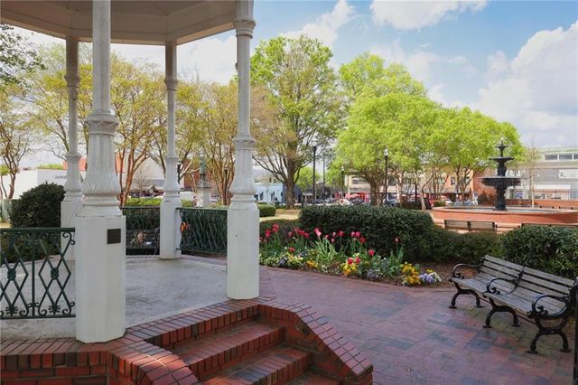 297 Frasier Street, Marietta, GA 30060