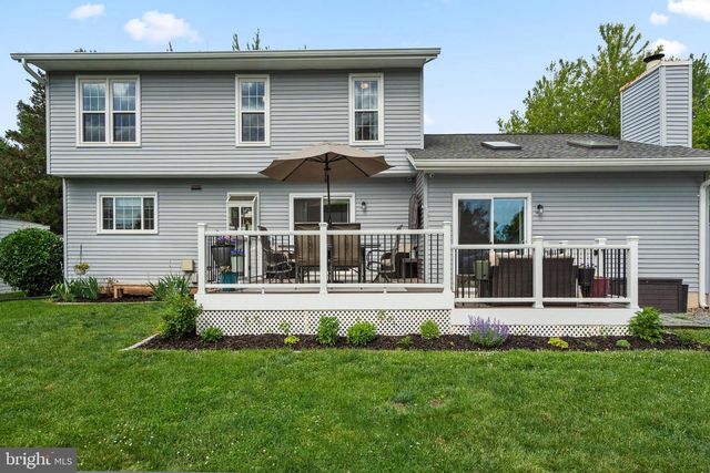1307 BOULDER CREST CT, Herndon, VA 20170