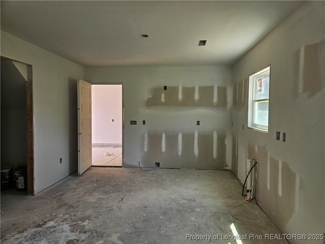 3542 Camden Road Ext, Fayetteville, NC 28306