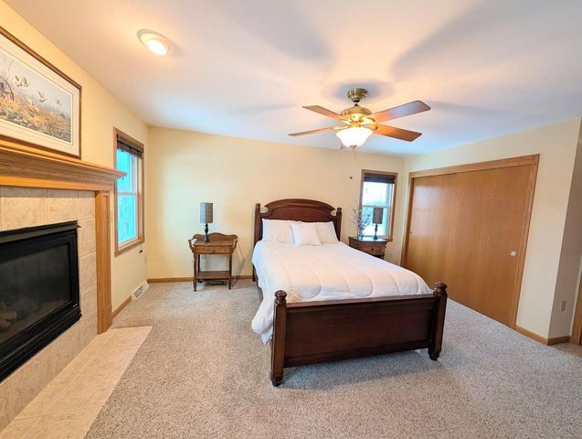 N108W14895 Bel Aire LANE, Germantown, WI 53022