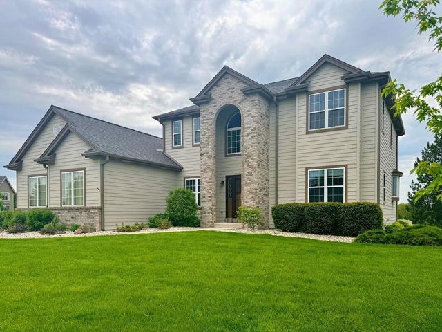 N108W14895 Bel Aire LANE, Germantown, WI 53022