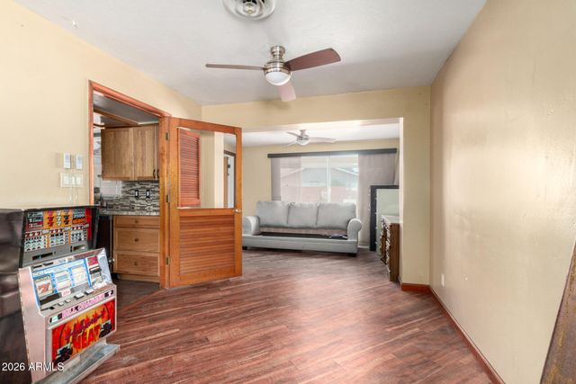 1108 E 9th Place, Casa Grande, AZ 85122