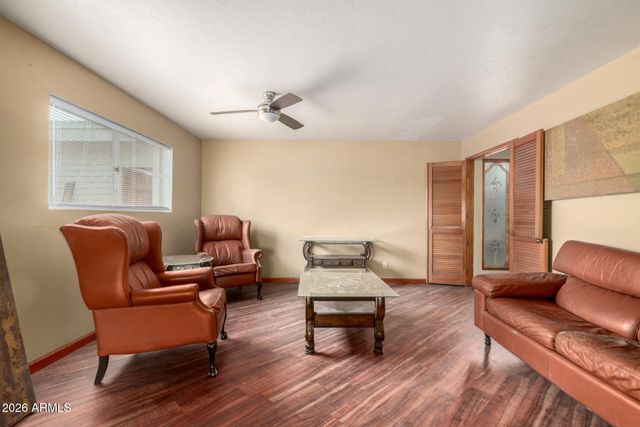 1108 E 9th Place, Casa Grande, AZ 85122