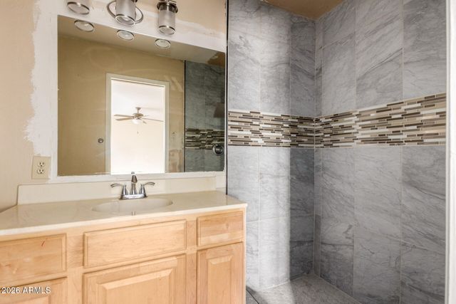 1108 E 9th Place, Casa Grande, AZ 85122