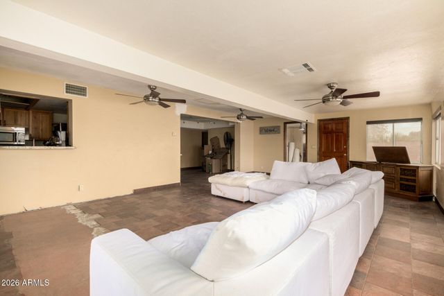 1108 E 9th Place, Casa Grande, AZ 85122