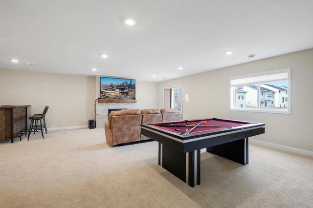 7107 184th Street W, Lakeville, MN 55044