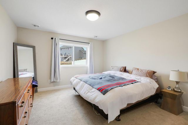 7107 184th Street W, Lakeville, MN 55044