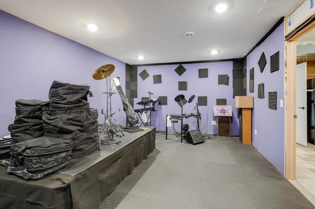 7107 184th Street W, Lakeville, MN 55044